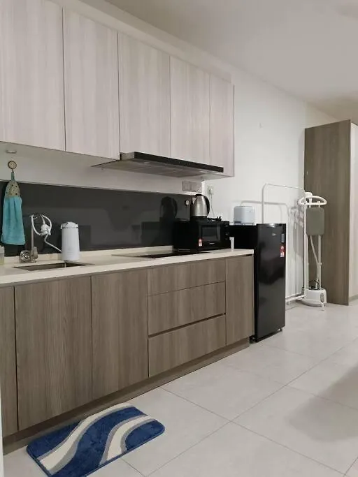 Apartment Cozy Studio Near Mid Valley #Staynjoy Kuala Lumpur