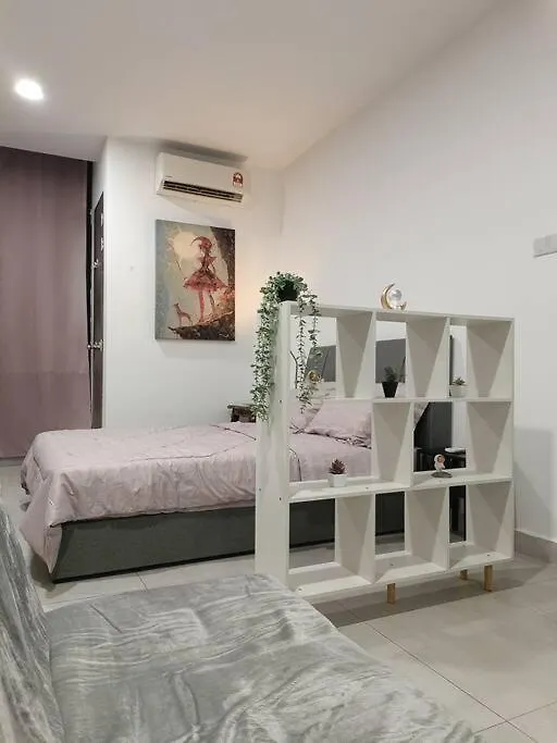Apartment Cozy Studio Near Mid Valley #Staynjoy Kuala Lumpur