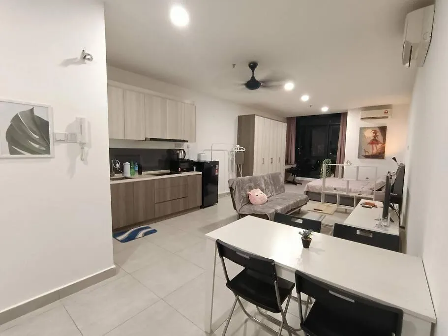 Cozy Studio Near Mid Valley #Staynjoy Kuala Lumpur 0*,